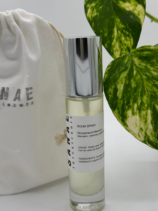 Wonderland Afternoon Room Spray 🌿